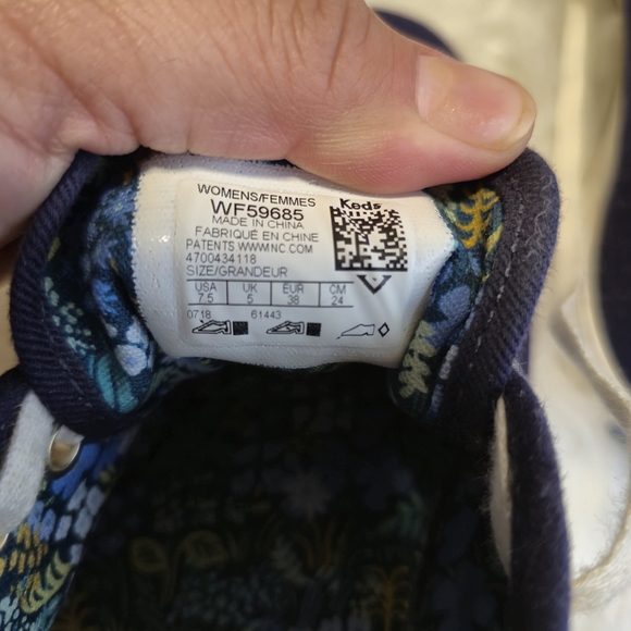 Keds Women's Navy Athletic Shoes - Picture 2 of 9